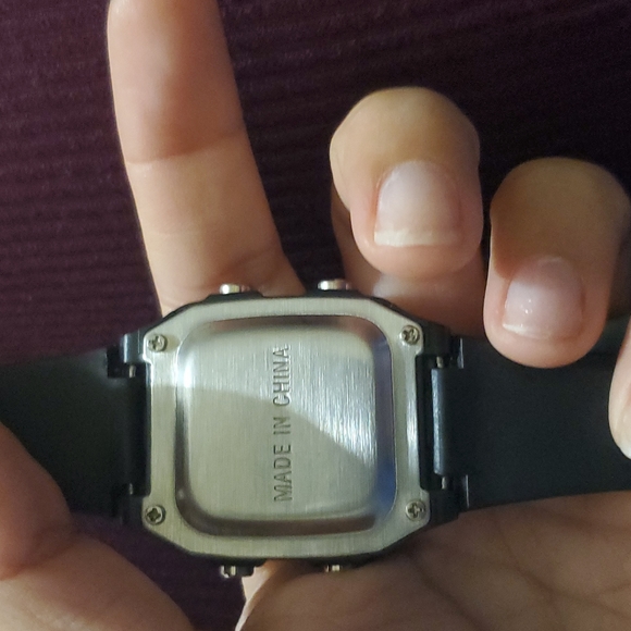 Watch - Picture 7 of 7